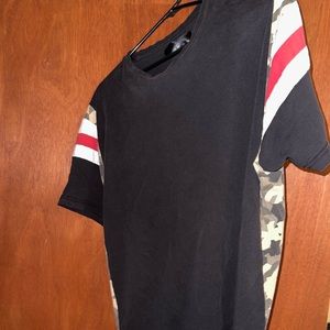 FashionNova Men shirt. 100% cotton lightweight material